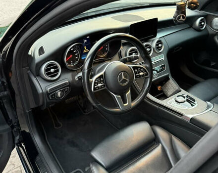 Черный Мерседес Ц-Класс, объемом двигателя 1.99 л и пробегом 98 тыс. км за 23999 $, фото 12 на Automoto.ua