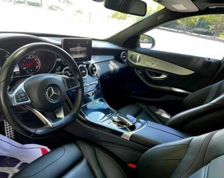 Черный Мерседес Ц-Класс, объемом двигателя 3 л и пробегом 48 тыс. км за 14000 $, фото 12 на Automoto.ua