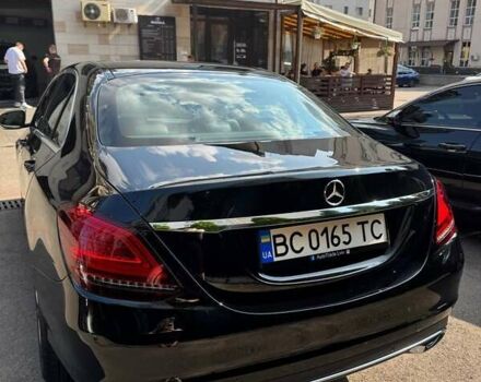 Мерседес Ц-Класс 2018 в Киеве на Automoto.ua Черный Мерседес Ц-Класс, объемом двигателя 1.5 л и пробегом 54 тыс. км за 27000 $, фото 8 на Automoto.ua