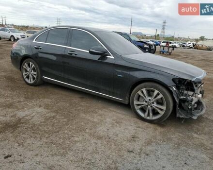 Чорний Мерседес Ц-Клас, об'ємом двигуна 2 л та пробігом 60 тис. км за 5000 $, фото 3 на Automoto.ua