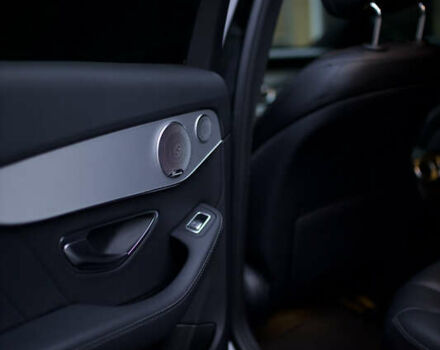 Чорний Мерседес Ц-Клас, об'ємом двигуна 1.99 л та пробігом 86 тис. км за 31500 $, фото 29 на Automoto.ua