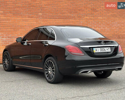 Чорний Мерседес Ц-Клас, об'ємом двигуна 2 л та пробігом 42 тис. км за 26900 $, фото 3 на Automoto.ua