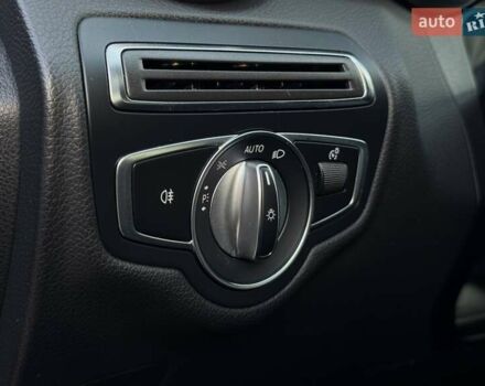 Черный Мерседес Ц-Класс, объемом двигателя 2 л и пробегом 89 тыс. км за 21799 $, фото 20 на Automoto.ua