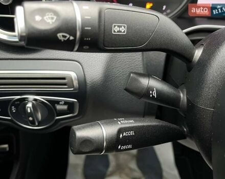 Черный Мерседес Ц-Класс, объемом двигателя 1.99 л и пробегом 119 тыс. км за 22490 $, фото 20 на Automoto.ua