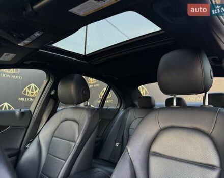 Чорний Мерседес Ц-Клас, об'ємом двигуна 2 л та пробігом 89 тис. км за 22200 $, фото 9 на Automoto.ua