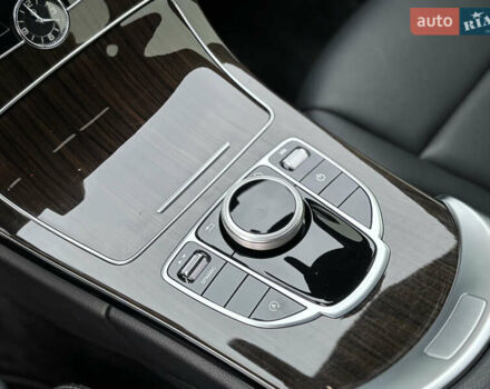 Чорний Мерседес Ц-Клас, об'ємом двигуна 2 л та пробігом 42 тис. км за 26900 $, фото 19 на Automoto.ua