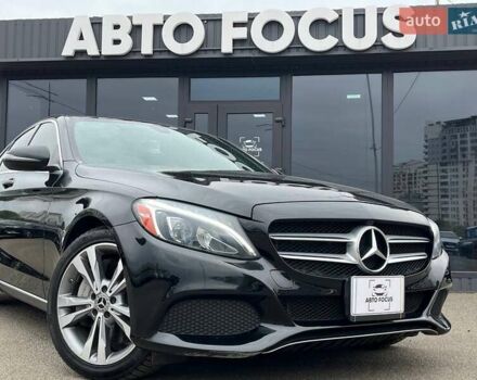 Черный Мерседес Ц-Класс, объемом двигателя 1.99 л и пробегом 119 тыс. км за 22490 $, фото 1 на Automoto.ua