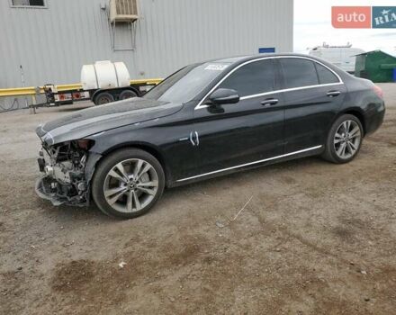 Чорний Мерседес Ц-Клас, об'ємом двигуна 2 л та пробігом 60 тис. км за 5000 $, фото 1 на Automoto.ua