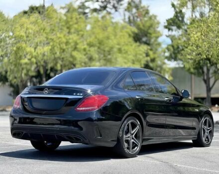 Чорний Мерседес Ц-Клас, об'ємом двигуна 3 л та пробігом 45 тис. км за 8000 $, фото 6 на Automoto.ua