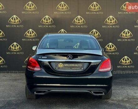 Чорний Мерседес Ц-Клас, об'ємом двигуна 2 л та пробігом 89 тис. км за 22200 $, фото 4 на Automoto.ua