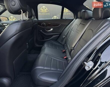 Чорний Мерседес Ц-Клас, об'ємом двигуна 2 л та пробігом 89 тис. км за 22200 $, фото 12 на Automoto.ua