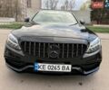 Черный Мерседес Ц-Класс, объемом двигателя 1.99 л и пробегом 80 тыс. км за 32500 $, фото 1 на Automoto.ua