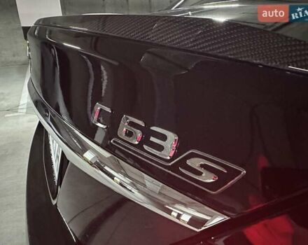 Чорний Мерседес Ц-Клас, об'ємом двигуна 3.98 л та пробігом 19 тис. км за 59500 $, фото 17 на Automoto.ua