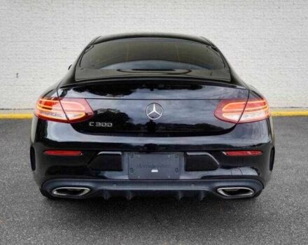 Черный Мерседес Ц-Класс, объемом двигателя 2 л и пробегом 78 тыс. км за 8400 $, фото 5 на Automoto.ua