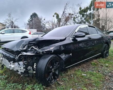 Черный Мерседес Ц-Класс, объемом двигателя 1.99 л и пробегом 85 тыс. км за 10999 $, фото 7 на Automoto.ua