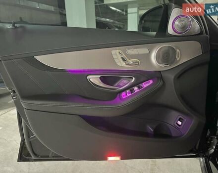 Черный Мерседес Ц-Класс, объемом двигателя 3.98 л и пробегом 19 тыс. км за 60000 $, фото 28 на Automoto.ua