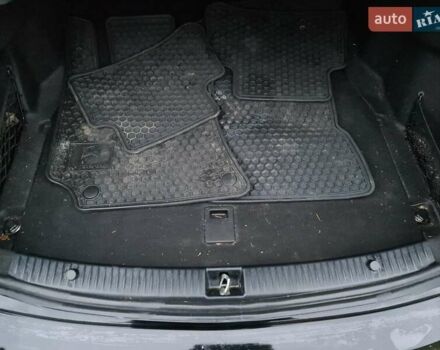 Черный Мерседес Ц-Класс, объемом двигателя 1.99 л и пробегом 85 тыс. км за 10999 $, фото 15 на Automoto.ua