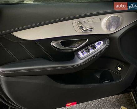 Черный Мерседес Ц-Класс, объемом двигателя 3.98 л и пробегом 63 тыс. км за 46990 $, фото 9 на Automoto.ua