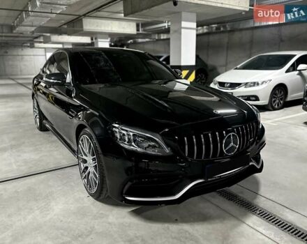 Черный Мерседес Ц-Класс, объемом двигателя 3.98 л и пробегом 19 тыс. км за 60000 $, фото 26 на Automoto.ua
