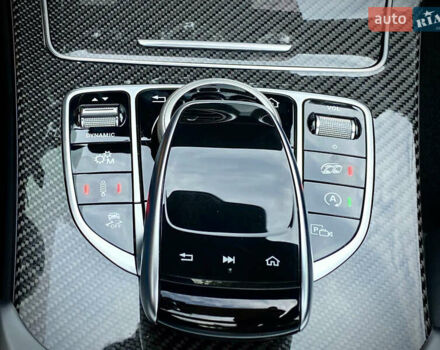 Черный Мерседес Ц-Класс, объемом двигателя 3.98 л и пробегом 63 тыс. км за 46990 $, фото 22 на Automoto.ua