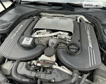 Черный Мерседес Ц-Класс, объемом двигателя 3.98 л и пробегом 22 тыс. км за 77000 $, фото 69 на Automoto.ua