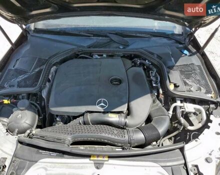 Черный Мерседес Ц-Класс, объемом двигателя 2 л и пробегом 61 тыс. км за 6000 $, фото 10 на Automoto.ua