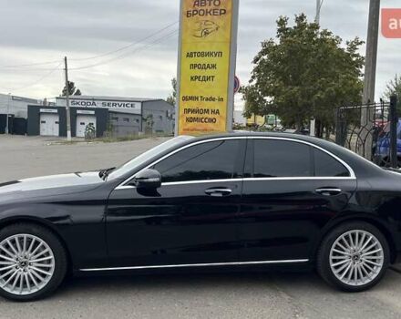 Черный Мерседес Ц-Класс, объемом двигателя 1.99 л и пробегом 120 тыс. км за 27990 $, фото 4 на Automoto.ua