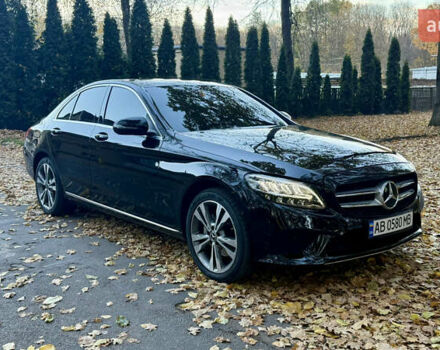 Черный Мерседес Ц-Класс, объемом двигателя 1.95 л и пробегом 67 тыс. км за 32800 $, фото 1 на Automoto.ua