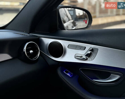 Черный Мерседес Ц-Класс, объемом двигателя 1.99 л и пробегом 48 тыс. км за 35000 $, фото 61 на Automoto.ua