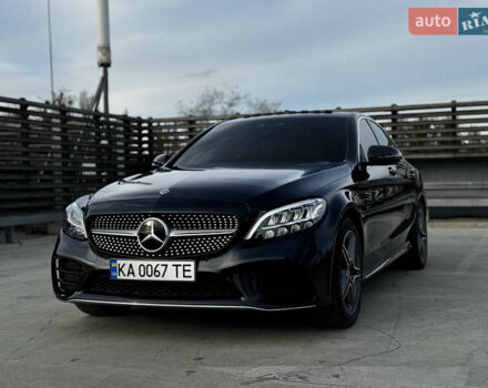 Черный Мерседес Ц-Класс, объемом двигателя 1.99 л и пробегом 48 тыс. км за 35000 $, фото 2 на Automoto.ua