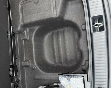 Черный Мерседес Ц-Класс, объемом двигателя 1.95 л и пробегом 70 тыс. км за 33500 $, фото 23 на Automoto.ua