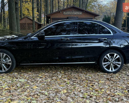 Черный Мерседес Ц-Класс, объемом двигателя 1.95 л и пробегом 67 тыс. км за 32800 $, фото 9 на Automoto.ua