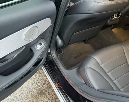 Черный Мерседес Ц-Класс, объемом двигателя 1.95 л и пробегом 70 тыс. км за 33500 $, фото 16 на Automoto.ua