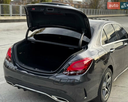 Черный Мерседес Ц-Класс, объемом двигателя 1.99 л и пробегом 48 тыс. км за 35000 $, фото 42 на Automoto.ua