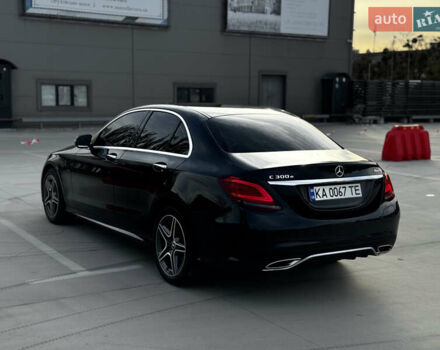 Черный Мерседес Ц-Класс, объемом двигателя 1.99 л и пробегом 48 тыс. км за 35000 $, фото 13 на Automoto.ua