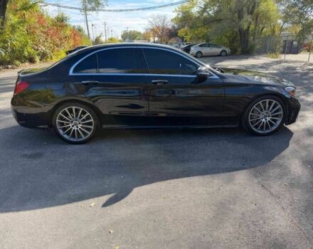 Черный Мерседес Ц-Класс, объемом двигателя 2 л и пробегом 46 тыс. км за 8000 $, фото 6 на Automoto.ua