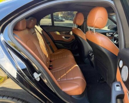 Черный Мерседес Ц-Класс, объемом двигателя 2 л и пробегом 46 тыс. км за 8000 $, фото 10 на Automoto.ua