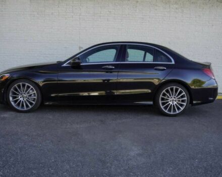 Черный Мерседес Ц-Класс, объемом двигателя 2 л и пробегом 21 тыс. км за 10800 $, фото 2 на Automoto.ua