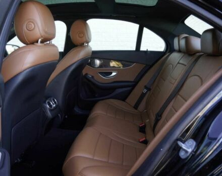 Черный Мерседес Ц-Класс, объемом двигателя 2 л и пробегом 21 тыс. км за 10800 $, фото 11 на Automoto.ua