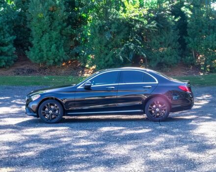 Чорний Мерседес Ц-Клас, об'ємом двигуна 2 л та пробігом 22 тис. км за 10800 $, фото 3 на Automoto.ua