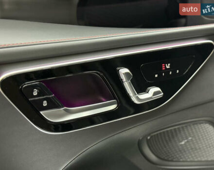 Черный Мерседес Ц-Класс, объемом двигателя 2 л и пробегом 20 тыс. км за 64000 $, фото 10 на Automoto.ua