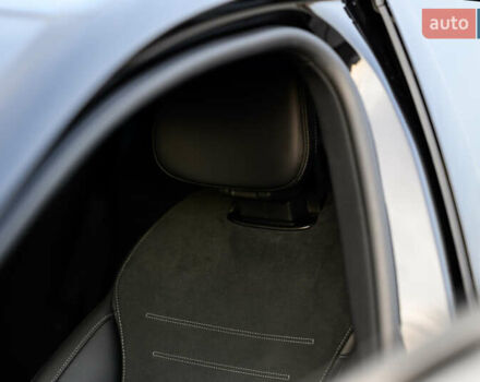 Чорний Мерседес Ц-Клас, об'ємом двигуна 2 л та пробігом 39 тис. км за 48000 $, фото 33 на Automoto.ua