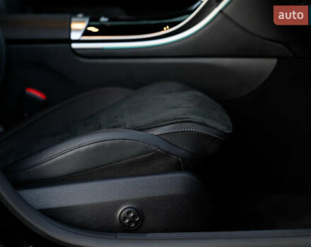 Чорний Мерседес Ц-Клас, об'ємом двигуна 2 л та пробігом 39 тис. км за 48000 $, фото 32 на Automoto.ua