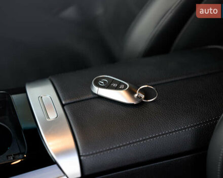 Чорний Мерседес Ц-Клас, об'ємом двигуна 2 л та пробігом 39 тис. км за 48000 $, фото 60 на Automoto.ua