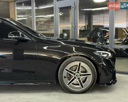 Черный Мерседес Ц-Класс, объемом двигателя 2 л и пробегом 26 тыс. км за 55000 $, фото 12 на Automoto.ua