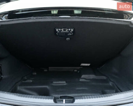 Чорний Мерседес Ц-Клас, об'ємом двигуна 2 л та пробігом 39 тис. км за 48000 $, фото 46 на Automoto.ua