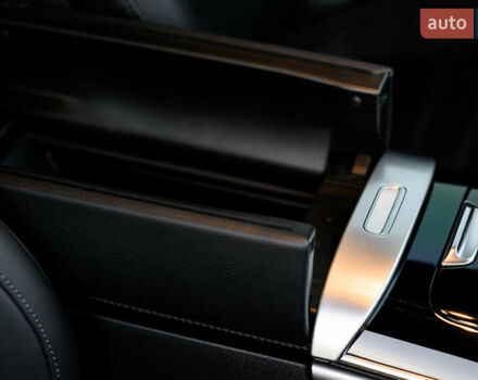Чорний Мерседес Ц-Клас, об'ємом двигуна 2 л та пробігом 39 тис. км за 48000 $, фото 26 на Automoto.ua