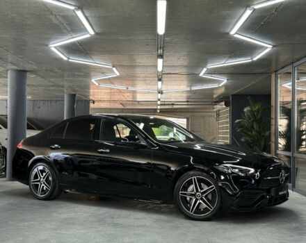 Черный Мерседес Ц-Класс, объемом двигателя 1.5 л и пробегом 14 тыс. км за 56000 $, фото 2 на Automoto.ua