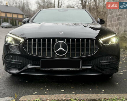 Черный Мерседес Ц-Класс, объемом двигателя 1.5 л и пробегом 13 тыс. км за 50900 $, фото 1 на Automoto.ua