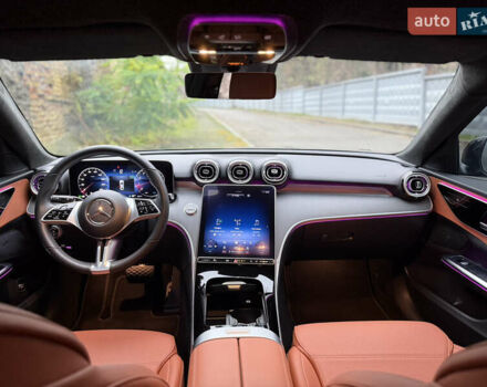 Черный Мерседес Ц-Класс, объемом двигателя 1.5 л и пробегом 13 тыс. км за 50900 $, фото 12 на Automoto.ua